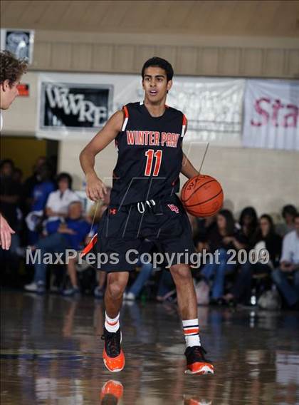 Thumbnail 3 in Winter Park vs. Findlay Prep (City of Palms Classic) photogallery.