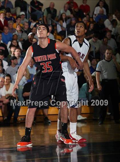 Thumbnail 1 in Winter Park vs. Findlay Prep (City of Palms Classic) photogallery.