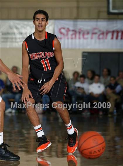 Thumbnail 3 in Winter Park vs. Findlay Prep (City of Palms Classic) photogallery.