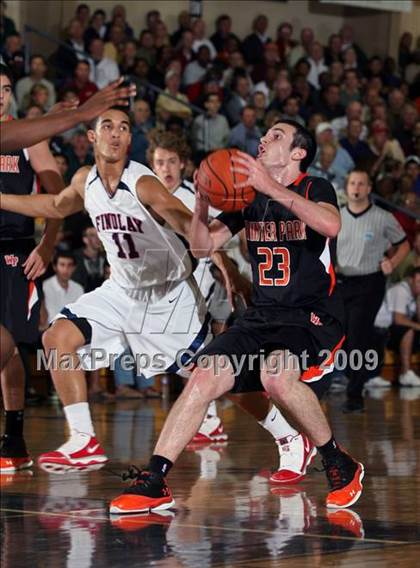 Thumbnail 1 in Winter Park vs. Findlay Prep (City of Palms Classic) photogallery.