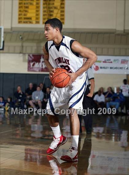 Thumbnail 3 in Winter Park vs. Findlay Prep (City of Palms Classic) photogallery.