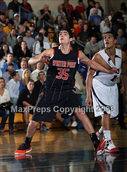 Thumbnail 3 in Winter Park vs. Findlay Prep (City of Palms Classic) photogallery.