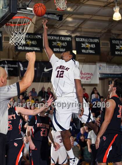Thumbnail 2 in Winter Park vs. Findlay Prep (City of Palms Classic) photogallery.