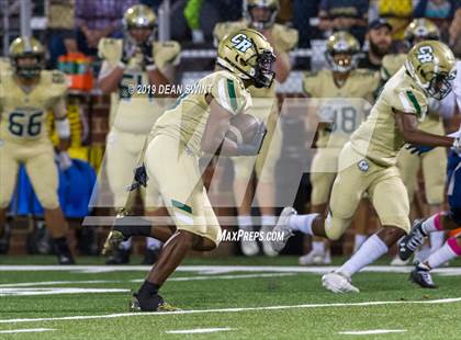 Thumbnail 3 in Legion Collegiate Academy @ Catawba Ridge photogallery.