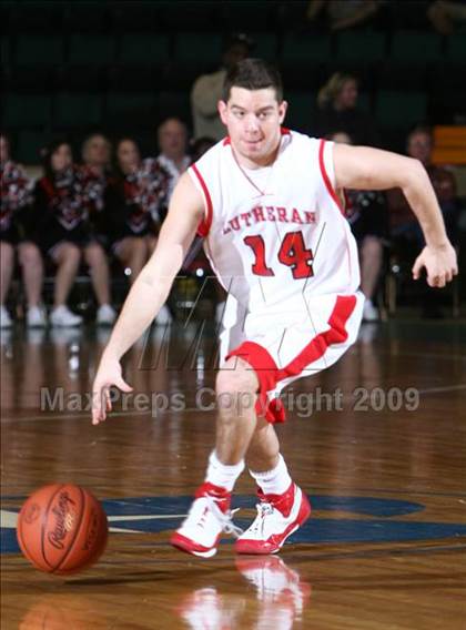 Thumbnail 2 in Long Island Lutheran vs. Jamesville-DeWitt (NYS Federation A Final) photogallery.
