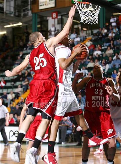 Thumbnail 1 in Long Island Lutheran vs. Jamesville-DeWitt (NYS Federation A Final) photogallery.