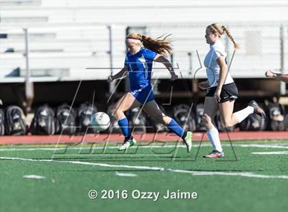 Thumbnail 3 in Steele vs Del Rio (NEISD Tournament) photogallery.