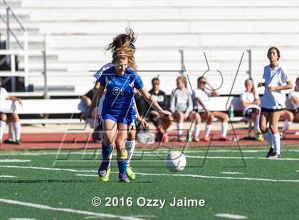 Thumbnail 2 in Steele vs Del Rio (NEISD Tournament) photogallery.