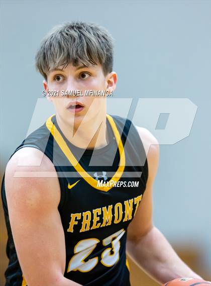 Thumbnail 2 in Fremont @ Millard North photogallery.