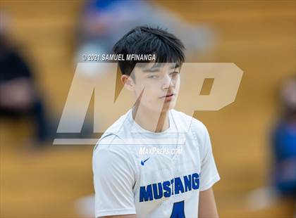 Thumbnail 3 in Fremont @ Millard North photogallery.