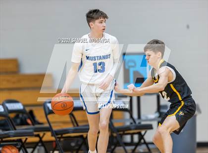 Thumbnail 3 in Fremont @ Millard North photogallery.