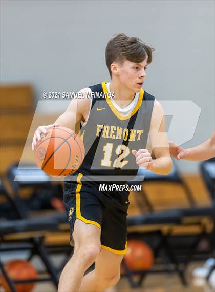 Thumbnail 3 in Fremont @ Millard North photogallery.