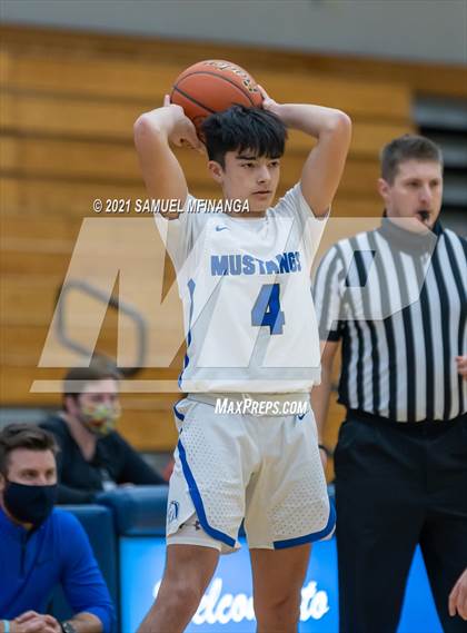 Thumbnail 1 in Fremont @ Millard North photogallery.