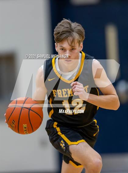 Thumbnail 1 in Fremont @ Millard North photogallery.
