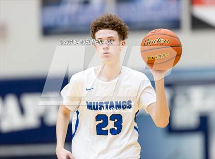 Thumbnail 2 in Fremont @ Millard North photogallery.