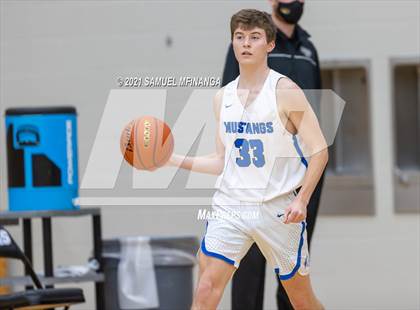 Thumbnail 2 in Fremont @ Millard North photogallery.