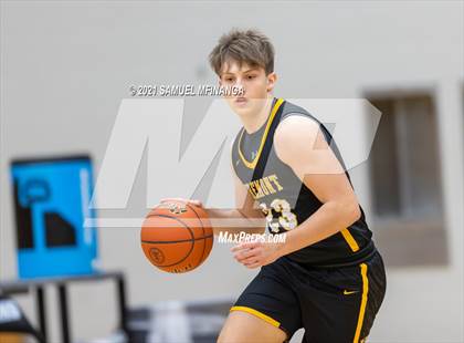 Thumbnail 3 in Fremont @ Millard North photogallery.