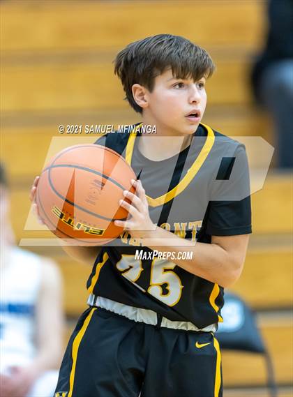 Thumbnail 1 in Fremont @ Millard North photogallery.