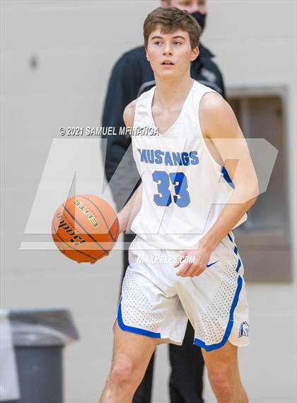 Thumbnail 1 in Fremont @ Millard North photogallery.