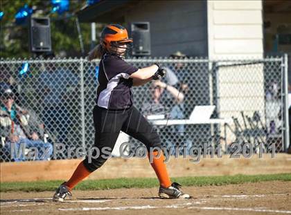 Thumbnail 1 in Dallas @ Marist photogallery.