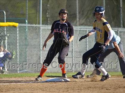 Thumbnail 3 in Dallas @ Marist photogallery.