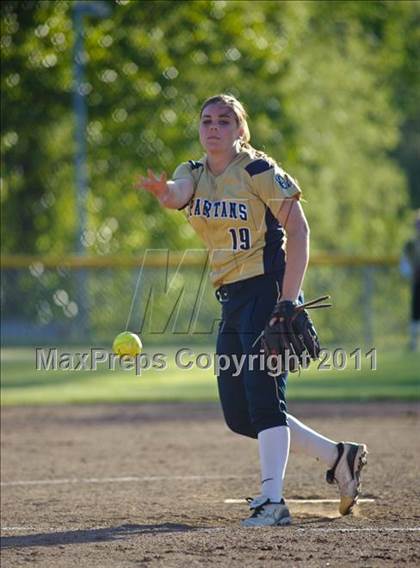 Thumbnail 2 in Dallas @ Marist photogallery.