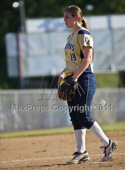 Thumbnail 3 in Dallas @ Marist photogallery.
