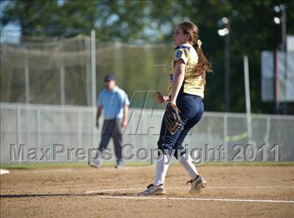 Thumbnail 3 in Dallas @ Marist photogallery.