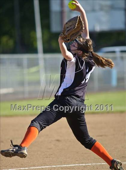 Thumbnail 1 in Dallas @ Marist photogallery.