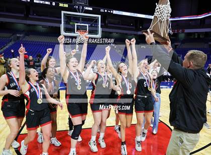 Thumbnail 2 in Huntington vs. Shallowater (UIL 3A Basketball Final Medal Ceremony) photogallery.