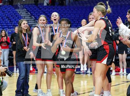 Thumbnail 3 in Huntington vs. Shallowater (UIL 3A Basketball Final Medal Ceremony) photogallery.