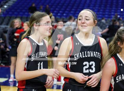 Thumbnail 2 in Huntington vs. Shallowater (UIL 3A Basketball Final Medal Ceremony) photogallery.