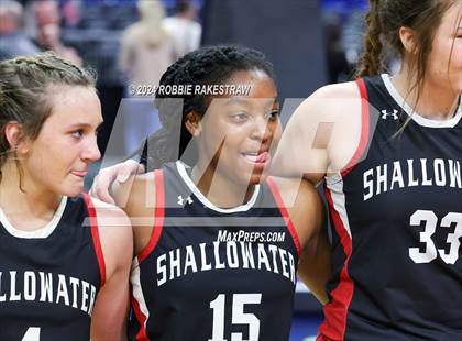 Thumbnail 1 in Huntington vs. Shallowater (UIL 3A Basketball Final Medal Ceremony) photogallery.