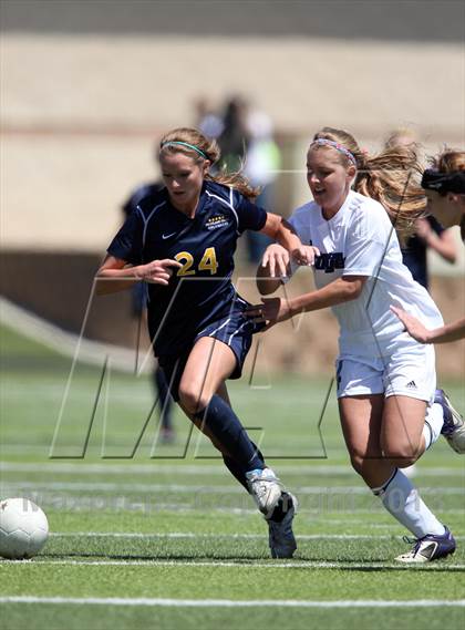 Thumbnail 1 in Guyer [John H.] vs. Highland Park (UIL 4A Finals) photogallery.