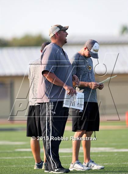 Thumbnail 2 in Kaufman @ Crandall photogallery.