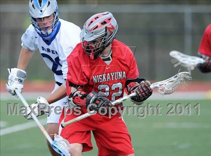 Thumbnail 2 in Niskayuna @ Darien photogallery.