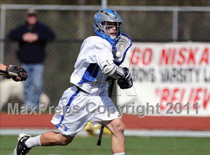 Thumbnail 2 in Niskayuna @ Darien photogallery.