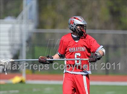 Thumbnail 3 in Niskayuna @ Darien photogallery.