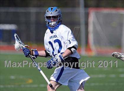 Thumbnail 3 in Niskayuna @ Darien photogallery.