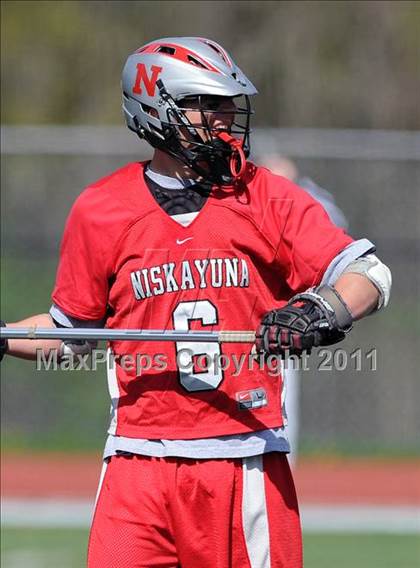 Thumbnail 2 in Niskayuna @ Darien photogallery.