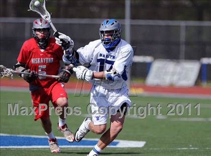 Thumbnail 3 in Niskayuna @ Darien photogallery.