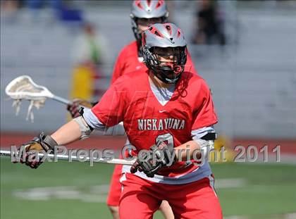 Thumbnail 3 in Niskayuna @ Darien photogallery.