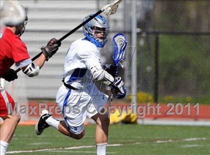 Thumbnail 2 in Niskayuna @ Darien photogallery.