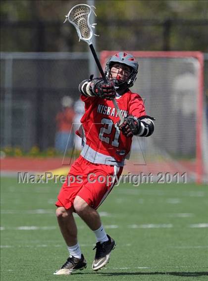 Thumbnail 1 in Niskayuna @ Darien photogallery.