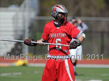 Thumbnail 2 in Niskayuna @ Darien photogallery.