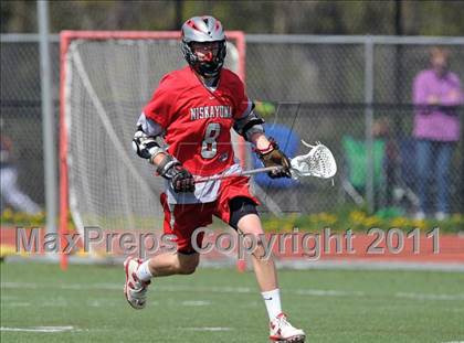 Thumbnail 1 in Niskayuna @ Darien photogallery.