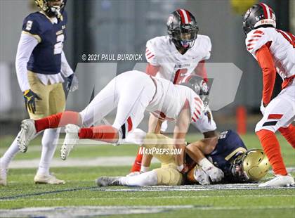 Thumbnail 3 in Aliquippa@ Bishop McDevitt (PIAA 4A Championship) photogallery.