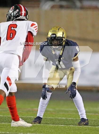 Thumbnail 1 in Aliquippa@ Bishop McDevitt (PIAA 4A Championship) photogallery.