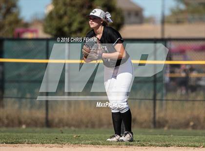 Thumbnail 2 in Mountain View vs. Discovery Canyon (CHSAA 4A First Round Playoff) photogallery.