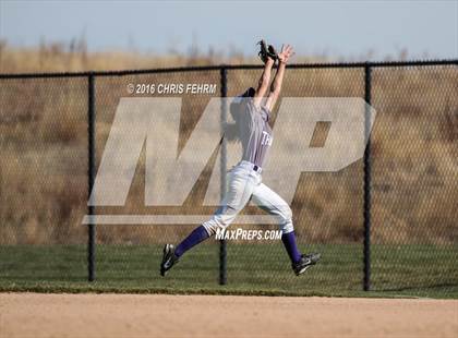 Thumbnail 3 in Mountain View vs. Discovery Canyon (CHSAA 4A First Round Playoff) photogallery.